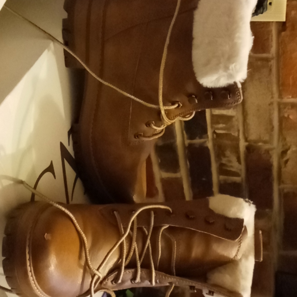 Moving sale